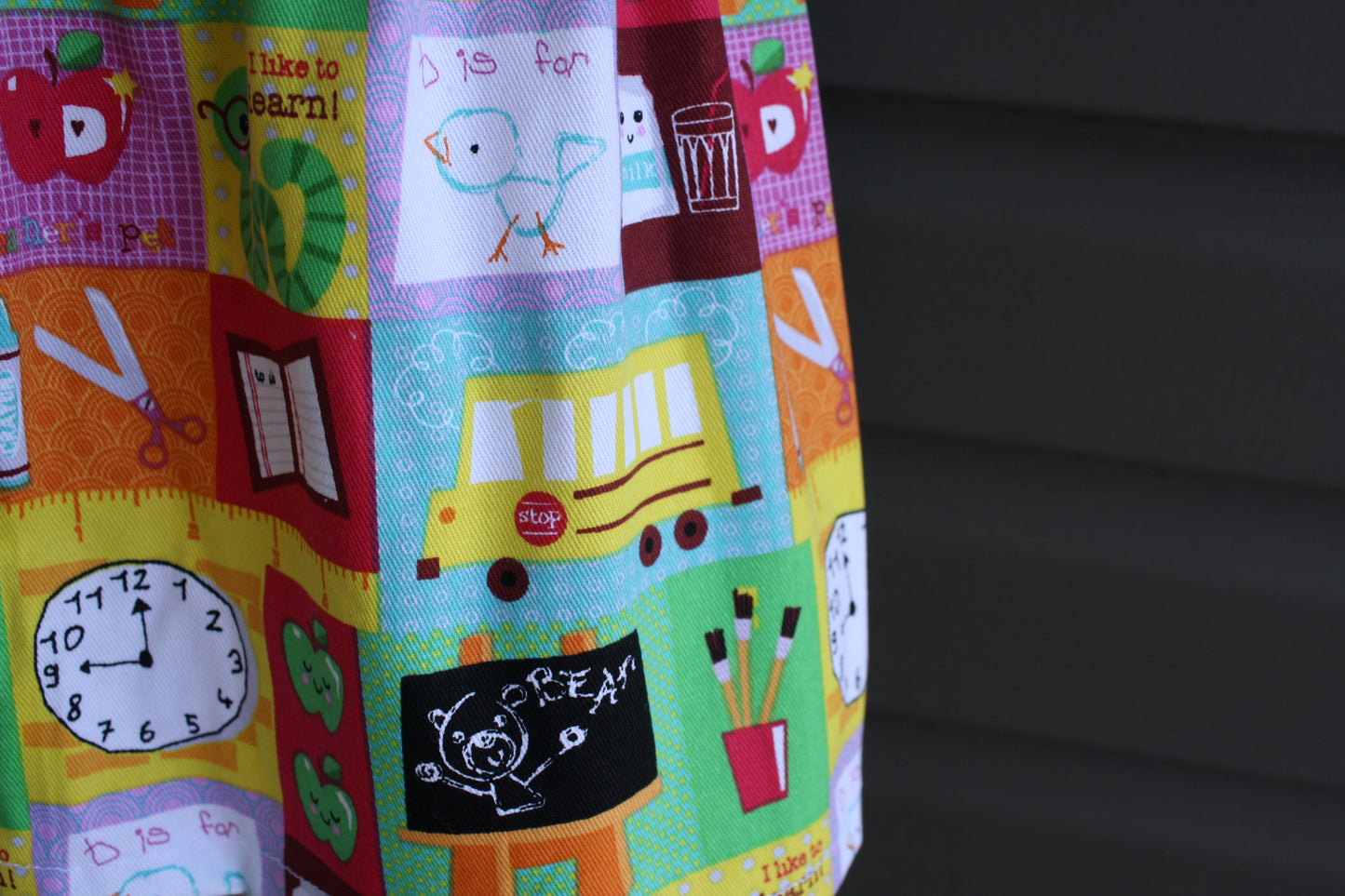 I like to learn kids skirt size 4