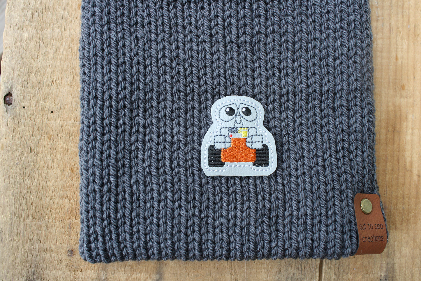 Wall-e knit hat