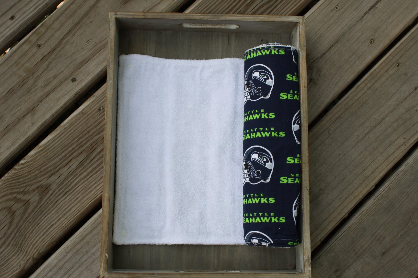 Seattle Seahawks snap together towel set