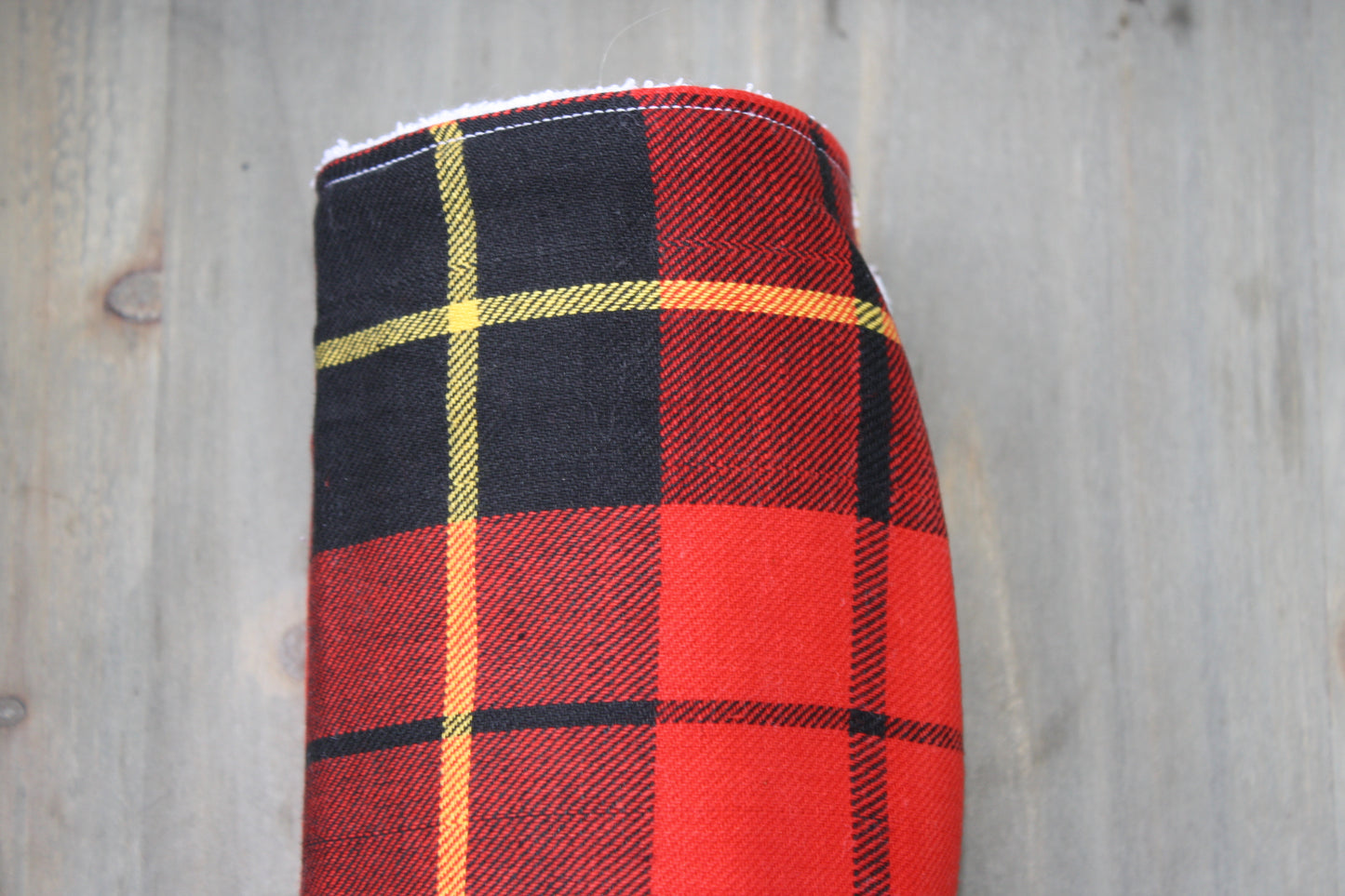 red and black plaid snap together towel set