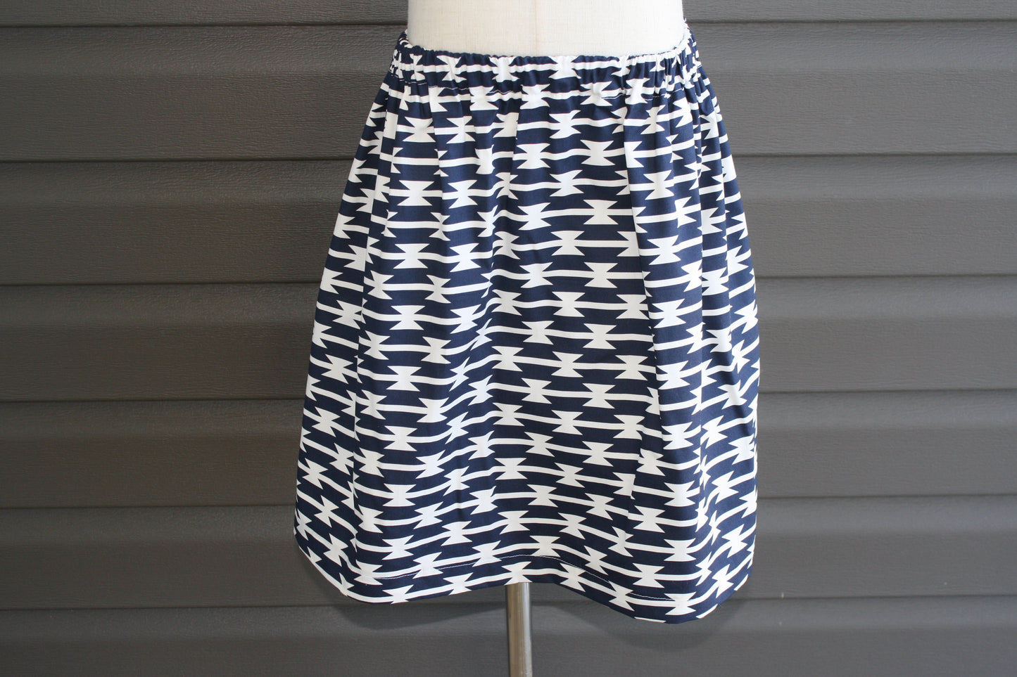navy blue and white kids skirt size 5